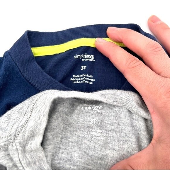 BUNDLE of Boys Clothes: 2 Long Sleeve Tops + 1 Sweatshorts Size 3T - Picture 8 of 14